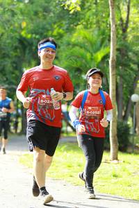 BIB: 024, 0252
                            <button type="button" onclick="openModal(5131677)" class="btn btn-primary btn-sm float-right btn-popup" data-toggle="modal" data-target=".modal-high-quality">
                        <i class="fas fa-shopping-cart"></i> Add to Cart
                    </button>
                                            <button type="button" onclick="isThisMe(5131677, true)" class="btn btn-success btn-sm float-right btn-popup btn-isme hidden" data-toggle="tooltip" data-placement="bottom" title="นี่คือรูปของคุณใช่ไหม คลิกที่นี่เพื่อเอาเข้าอัลบั้ม">
                        <i class="fas fa-plus"></i> Add to album
                    </button>
                    <button type="button" onclick="isThisMe(5131677, false)" class="btn btn-warning btn-sm float-right btn-popup btn-isnotme hidden">
                        <i class="fas fa-ban"></i> Remove from album
                    </button>